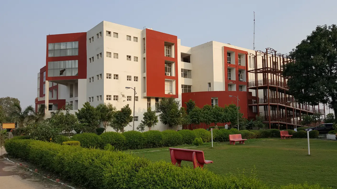 Saraswati Medical College