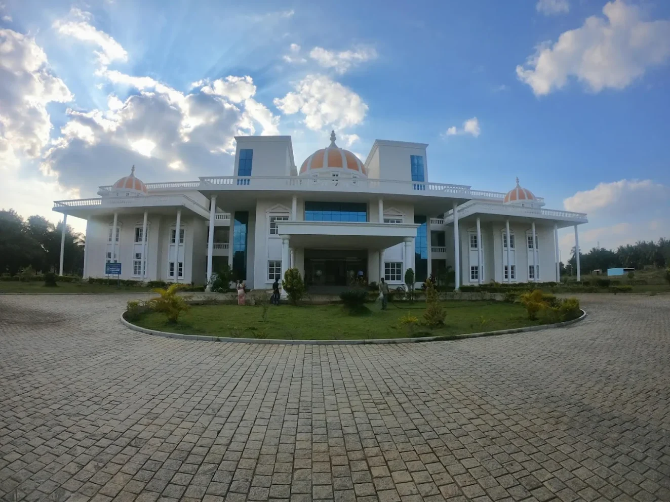 Sri Siddhartha Medical College